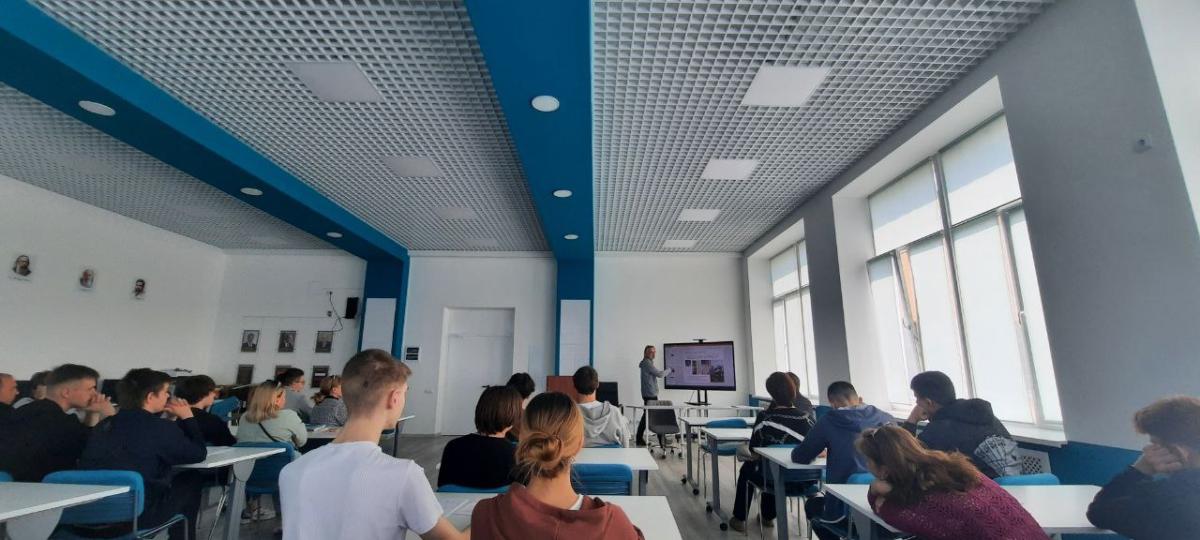 Выступление преподавателя 3.