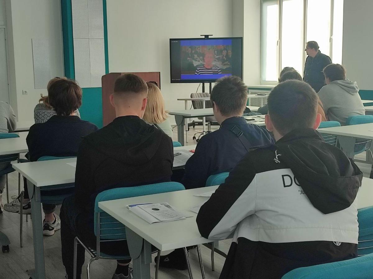 Выступление преподавателя 4.